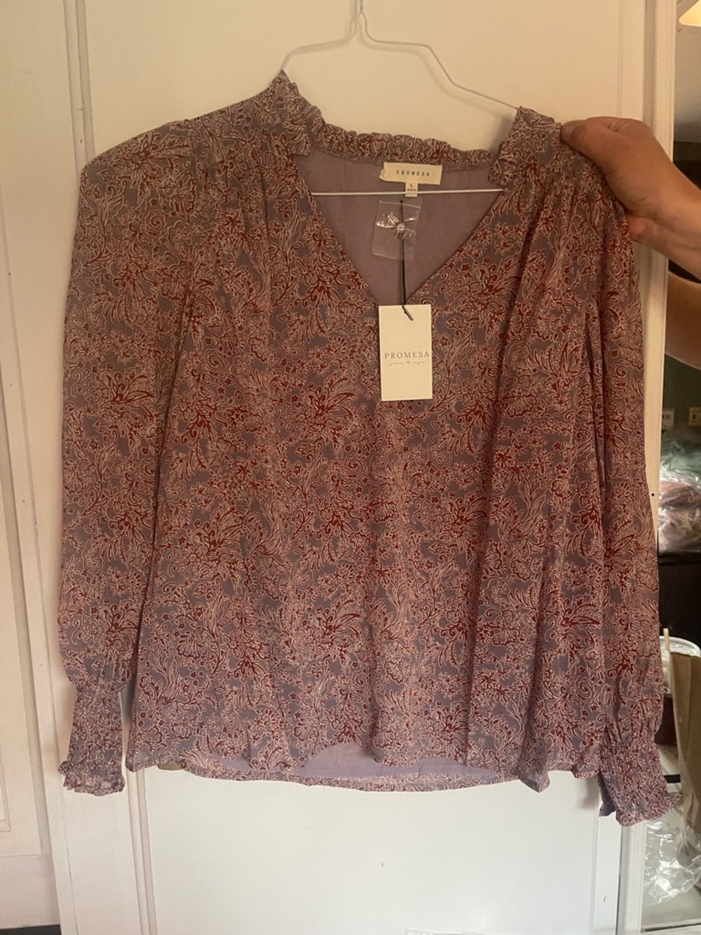 Promesa Mauve and Rust Paisley V-Neck Blouse